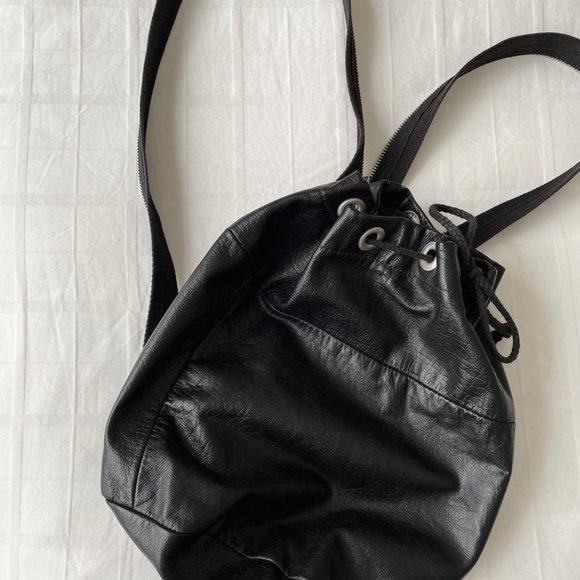 Vintage Reworked Bucket Bag Backpack - Picture 2 of 6